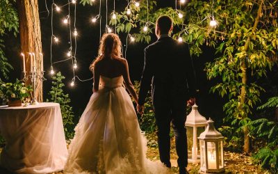 Brunch Wedding vs. Midnight Wedding